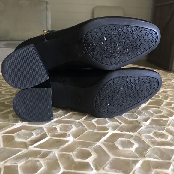 LIKE NEW!  MICHAEL Michael Kors Alane Flex Bootie - Picture 7 of 12